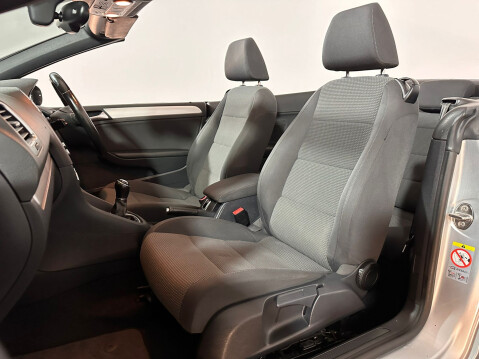 Volkswagen Golf 2013 VOLKSWAGEN GOLF SE BLUEMOTION TECH 1.6 DIESEL TDI CABRIOLET 15