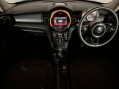 Mini Hatch COOPER D 11