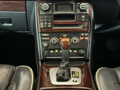 Volvo XC90 D5 EXECUTIVE AWD 16