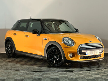 Mini Hatch COOPER