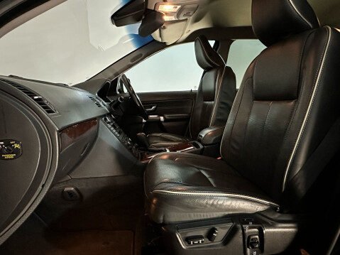 Volvo XC90 D5 EXECUTIVE AWD 18