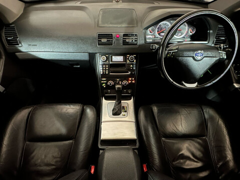 Volvo XC90 D5 SE AWD 11