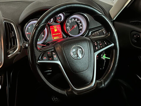 Vauxhall Zafira SRI CDTI 11