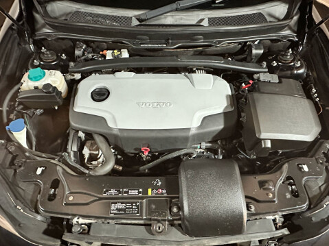 Volvo XC90 D5 ES AWD 10