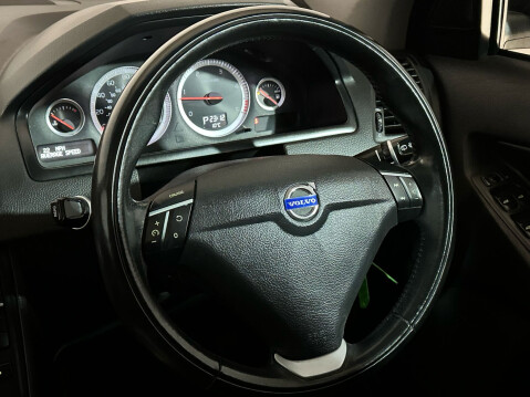 Volvo XC90 D5 ES AWD 13