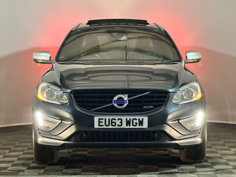 Volvo XC60 T6 R-DESIGN LUX NAV AWD 2