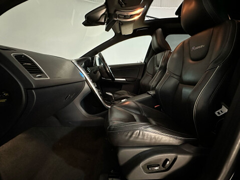 Volvo XC60 T6 R-DESIGN LUX NAV AWD 15