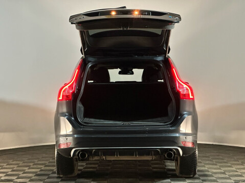 Volvo XC60 T6 R-DESIGN LUX NAV AWD 8