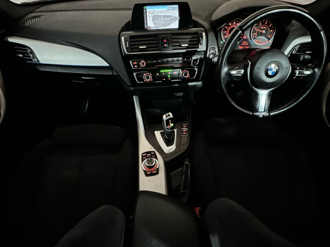 BMW 1 Series 120D M SPORT 11