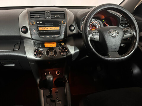 Toyota Rav 4 XT-R VALVEMATIC 16