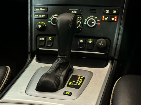 Volvo XC90 D5 SE LUX AWD 13