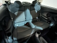 Mini Hatch ONE D 18