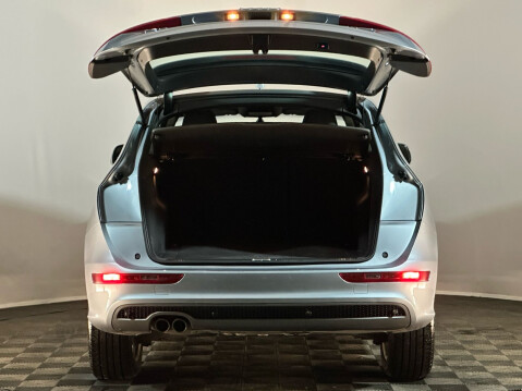 Audi Q5 TDI QUATTRO DPF S LINE 8