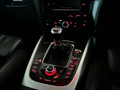 Audi Q5 TDI QUATTRO DPF S LINE 15