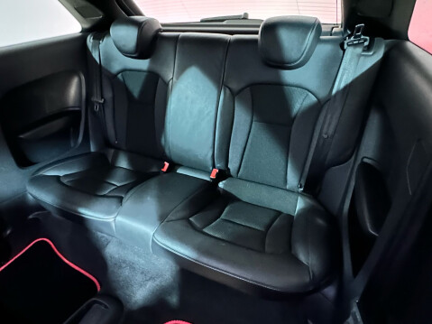 Audi A1 TDI S LINE 19