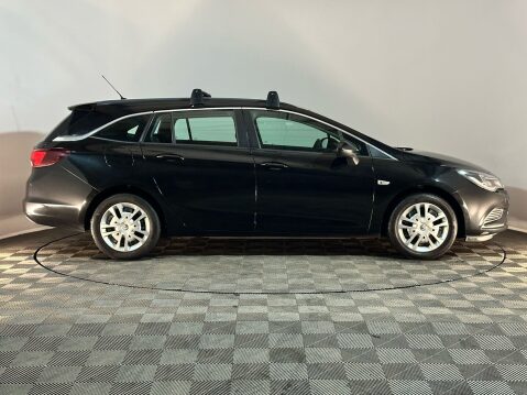 Vauxhall Astra DESIGN CDTI S/S 4