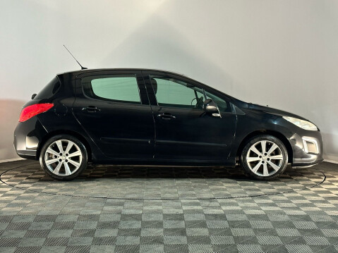 Peugeot 308 E-HDI ACTIVE NAVIGATION VERSION 4