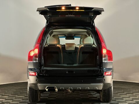 Volvo XC90 D5 SE LUX AWD 8
