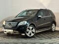 Mercedes-Benz M Class ML350 CDI BLUEEFFICIENCY SPORT 3