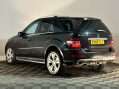 Mercedes-Benz M Class ML350 CDI BLUEEFFICIENCY SPORT 9