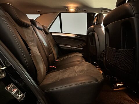 Mercedes-Benz M Class ML350 CDI BLUEEFFICIENCY SPORT 17