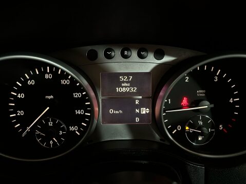 Mercedes-Benz M Class ML350 CDI BLUEEFFICIENCY SPORT 19