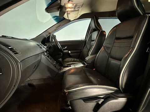 Volvo XC90 D5 R-DESIGN SE AWD 17