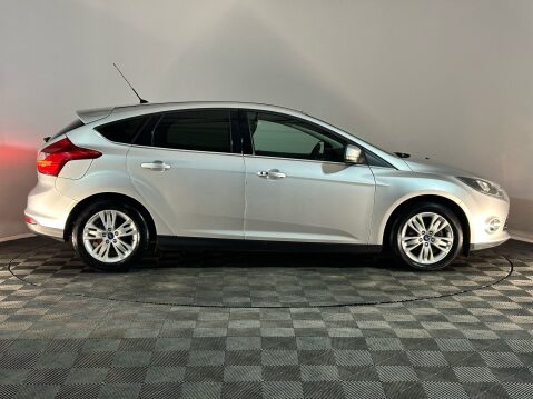 Ford Focus TITANIUM NAVIGATOR TDCI 4