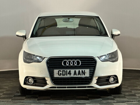 Audi A1 TDI SPORT 2