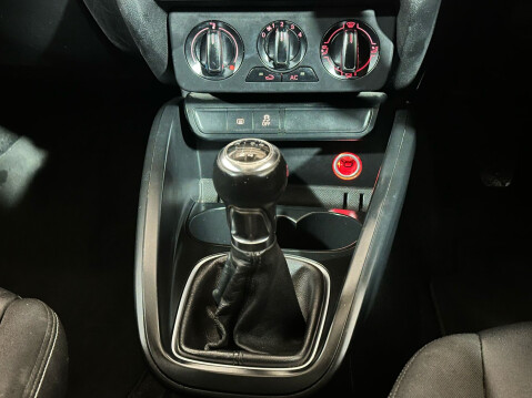 Audi A1 TDI SPORT 16