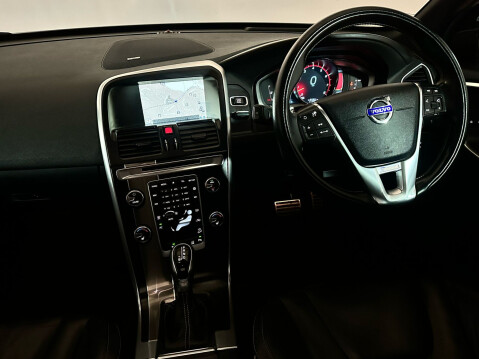 Volvo XC60 T6 R-DESIGN LUX NAV AWD 12