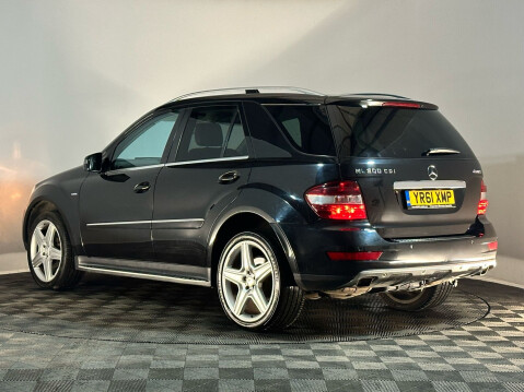 Mercedes-Benz M Class ML300 CDI BLUEEFFICIENCY SPORT 9