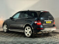 Mercedes-Benz M Class ML300 CDI BLUEEFFICIENCY SPORT 9