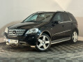Mercedes-Benz M Class ML300 CDI BLUEEFFICIENCY SPORT 3