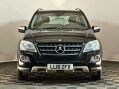 Mercedes-Benz M Class ML300 CDI BLUEEFFICIENCY SE 2