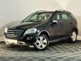 Mercedes-Benz M Class ML300 CDI BLUEEFFICIENCY SE 3