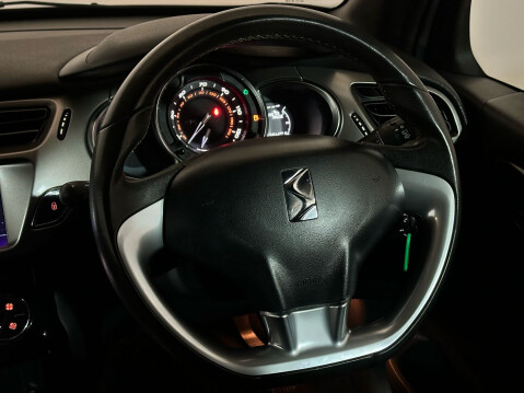 DS DS 3 PURETECH CHIC 12