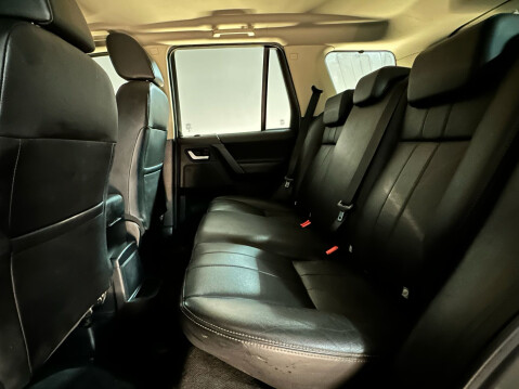 Land Rover Freelander SD4 XS 19