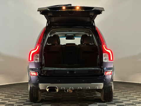 Volvo XC90 D5 SE LUX AWD 8