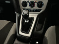 Ford Focus ZETEC TDCI 15