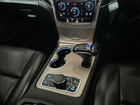 Jeep Grand Cherokee V6 CRD SUMMIT 12