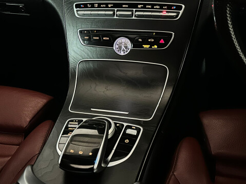 Mercedes-Benz C Class C250 BLUETEC AMG LINE PREMIUM PLUS 14
