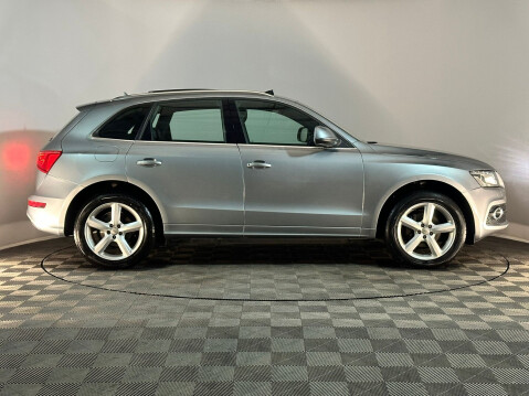 Audi Q5 TDI QUATTRO DPF S LINE 4