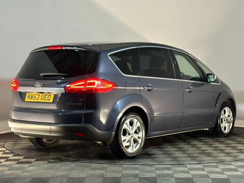 Ford S-Max TITANIUM TDCI 6