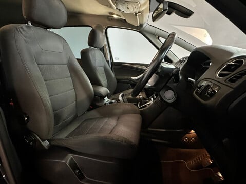 Ford S-Max TITANIUM TDCI 15