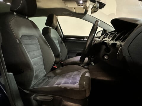 Volkswagen Golf GT TDI BLUEMOTION TECHNOLOGY DSG 16