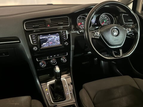 Volkswagen Golf GT TDI BLUEMOTION TECHNOLOGY DSG 12