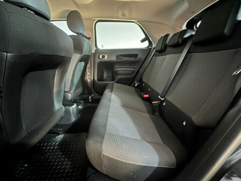 Citroen C4 Cactus PURETECH FEEL 18
