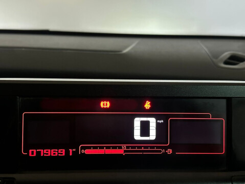 Citroen C4 Cactus PURETECH FEEL 19