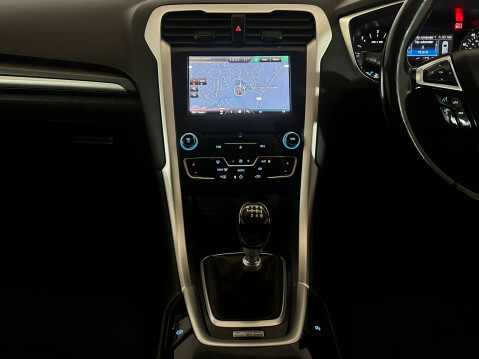 Ford Mondeo ZETEC ECONETIC TDCI 13